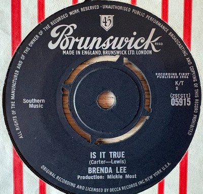 BRENDA LEE IS IT TRUE & WHAT'D I SAY 7'' SINGLE BRUNSWICK (1964) VG+ POP ENGLAND