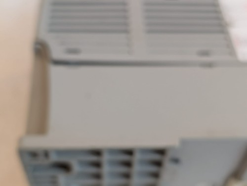 ALLEN-BRADLEY 22B-D010N104 22BD010N104 POWERFLEX 40 SERIE A 4.0KW/5.0HP 13A - Foto 8 di 14