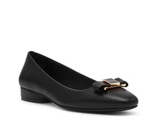 Woman's Flats Anne Klein Cadey Flat