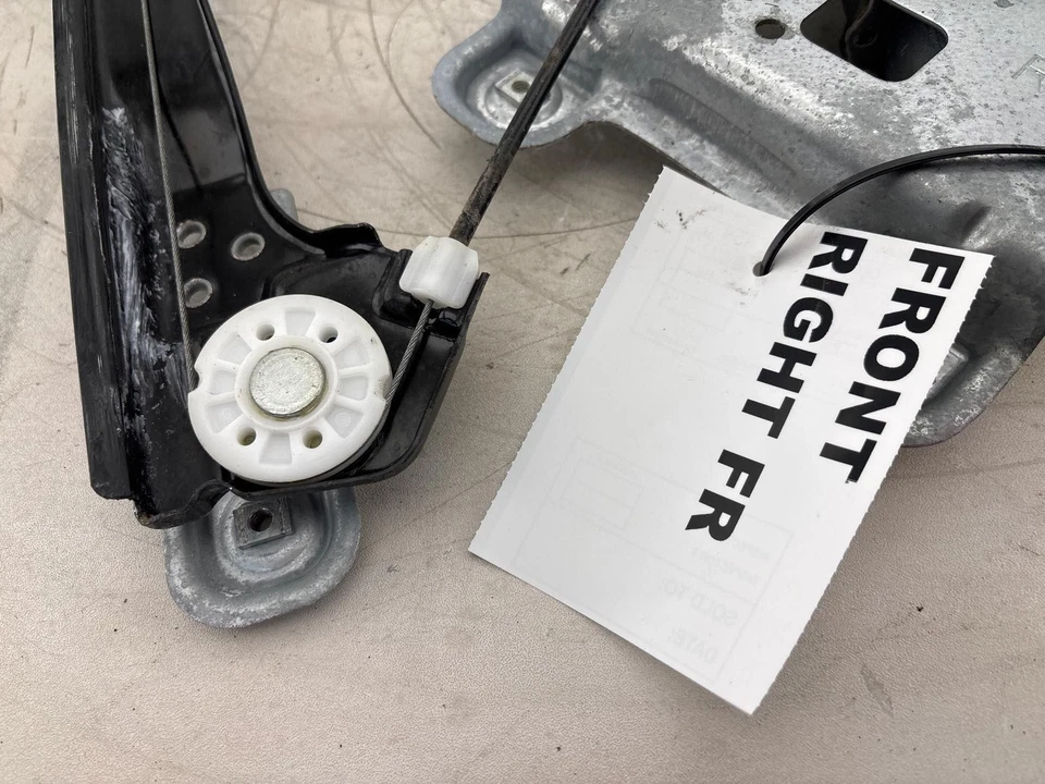 GMC Terrain 2012-2017 regulador de ventana lateral del pasajero delantero derecho con motor OEM Foto 4 de 4