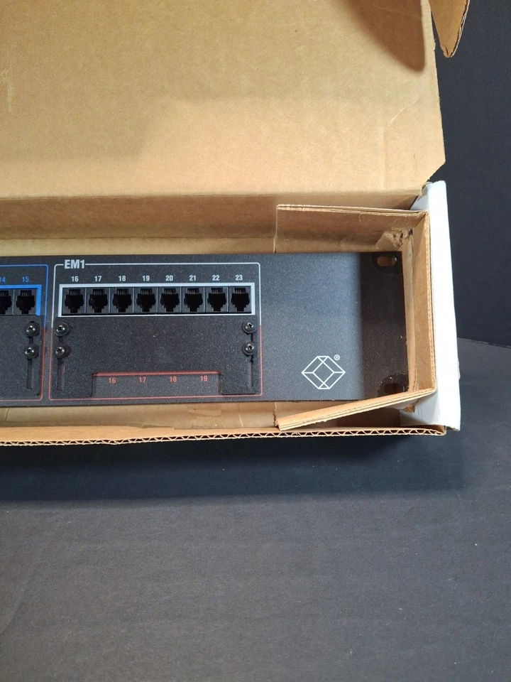 Black Box 724-746-5500 Distribution Panel For Cisco Router JPM2194A - Image 4 of 4