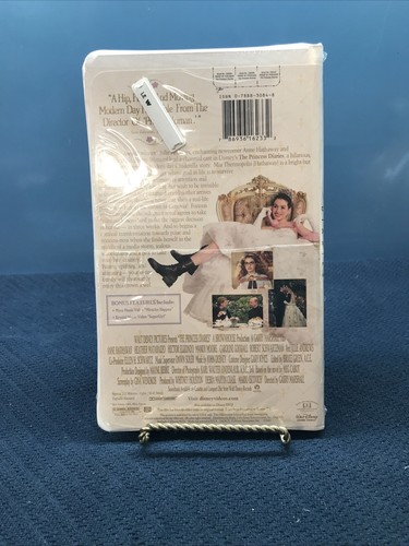 Disney's The Princess Diaries (VHS, 2001) Clamshell Case, Brand New Sealed! - Picture 2 of 3