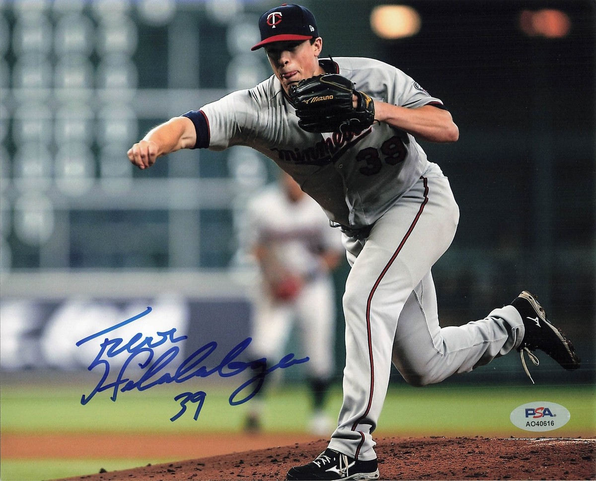 Trevor Hildenberger signed 8x10 photo PSA/DNA Minnesota Twins