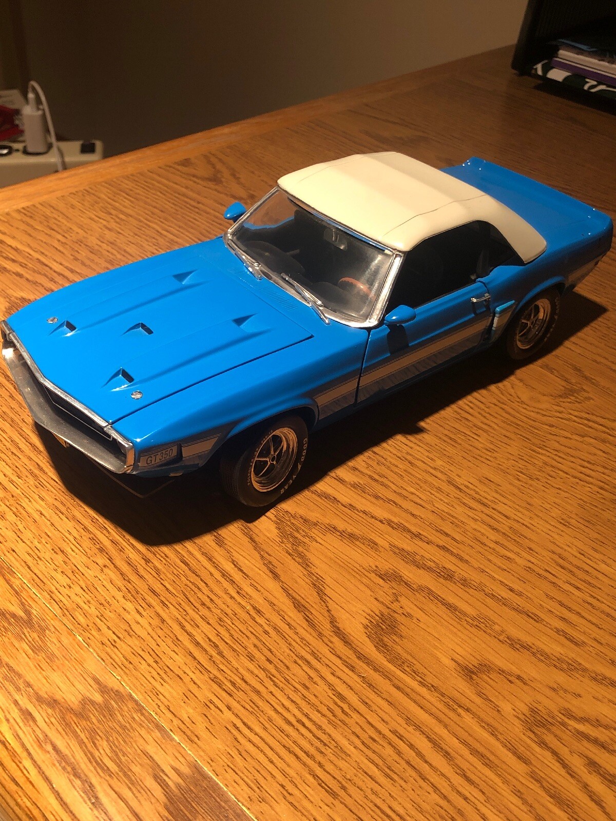 Picture 3 of 12