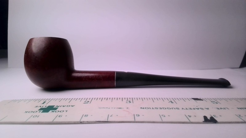 Kaywoodie standard pipe  80B with  3 leaf  clover  on stem