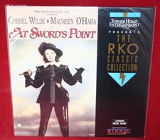 Laserdisc n At Sword's Point Cornel Wilde Maureen O'Hara Robert Douglas