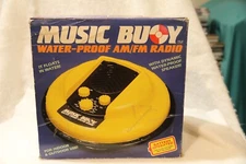 Vintage Music Buoy Floating Waterproof AM/FM Radio MB-7 w/Original Box TESTED