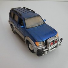 Toyota Land Cruiser Prado 4X4 Off-Road Miniature Car MMS TOYS N6023