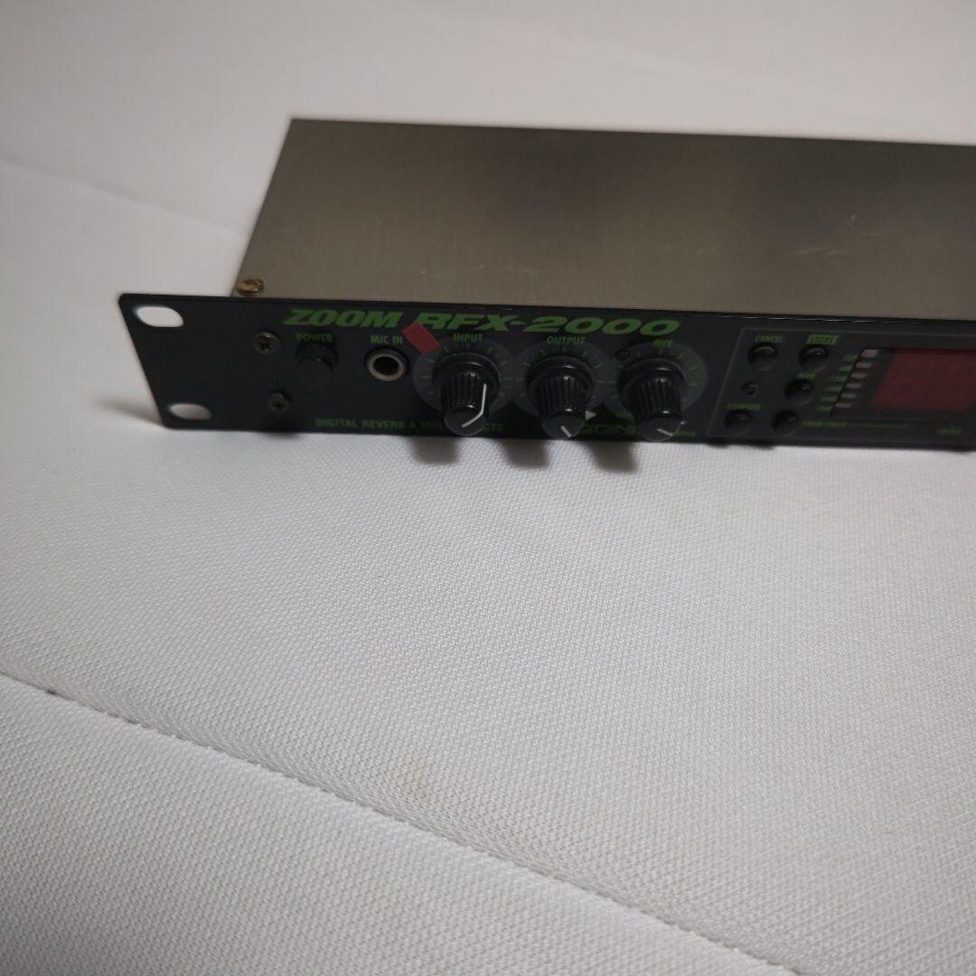 USED ZOOM RFX-2000 Digital Reverb Guitar 1U Rack Unit Multi