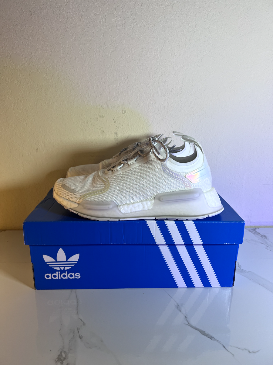 adidas kids NMD_V3 Shoes GX5698 Sz Unisex Big Kids 6.5 NEW