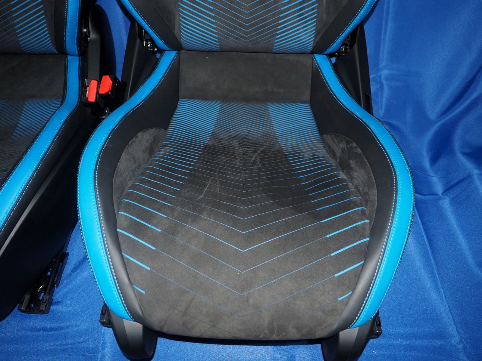 2022-2026 Maserati MC20 MCPura Front Seat Pair Alcantara Sky Blue OEM Notes