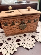 Vintage Dual-Compartment Woven Tissue  Vanity Basket