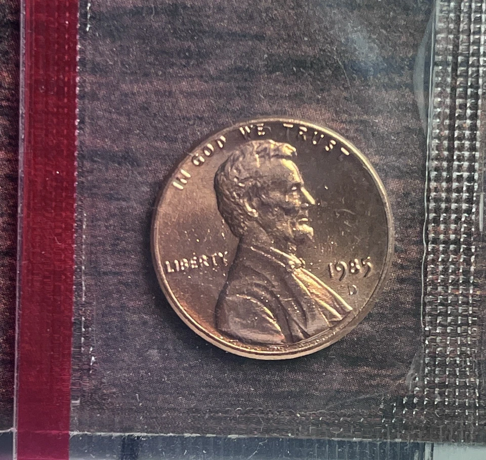 1985 P and D United States Mint Uncirculated coin set with OGP and COA. 10-Coins - Image 4 of 4