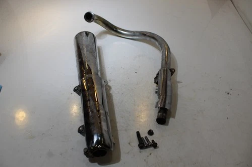 BODY, MUFFLER