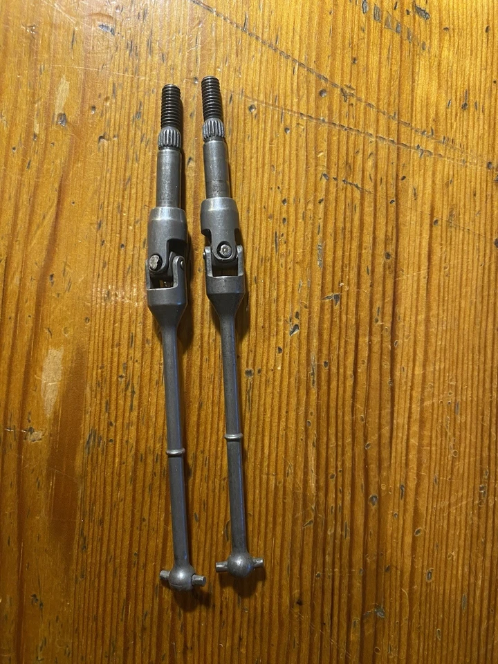 Tamiya 53061 Astute Universal Shaft & Cup Set (1 Pair) Hop Up Options Dyna Storm - Immagine 3 di 4