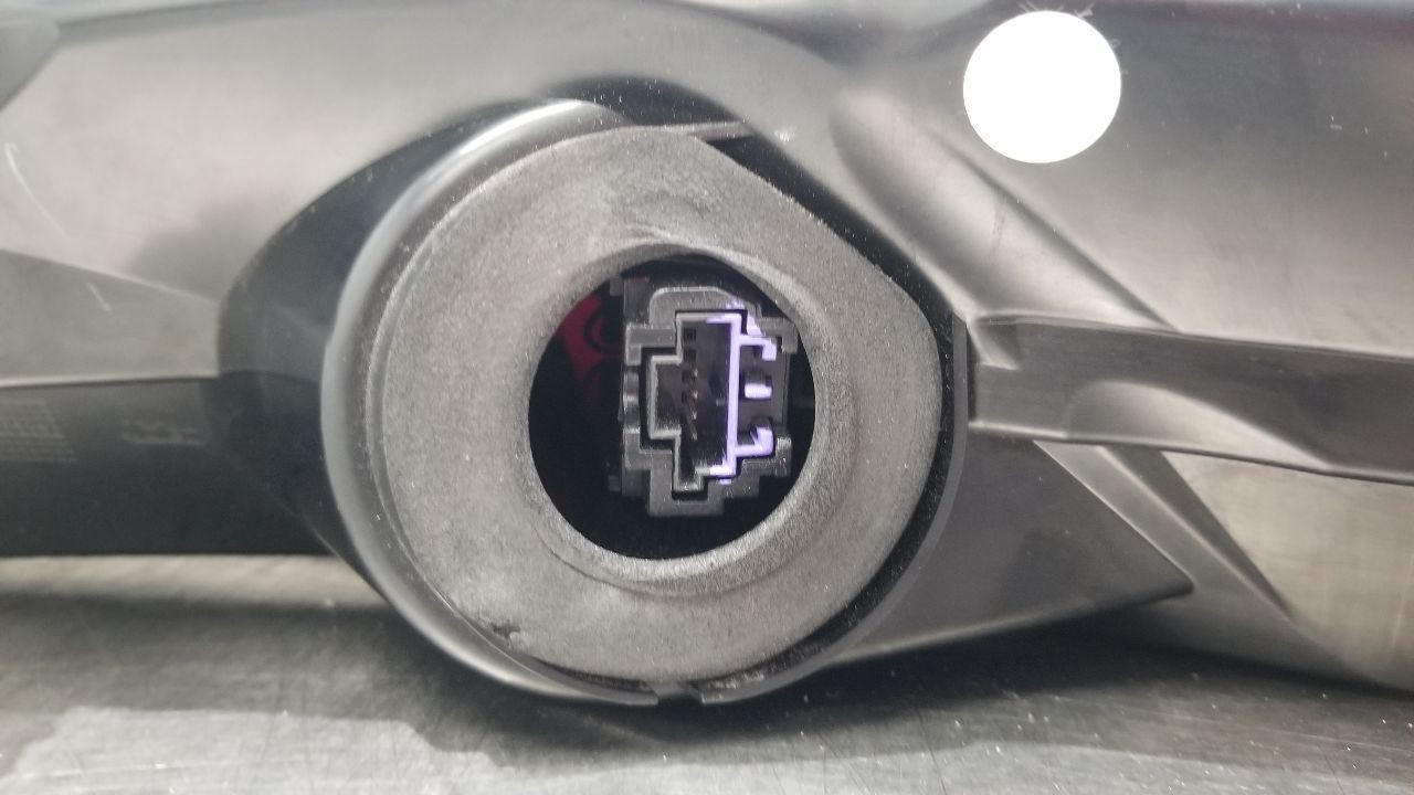 Mercedes-Benz SLS AMG Left Tail light