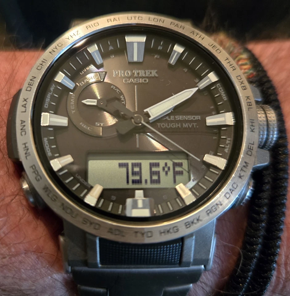 Reloj Casio Pro Trek PRW-60T-7ACR Titanio Solar Triple Sensor + Manual Foto 4 de 4