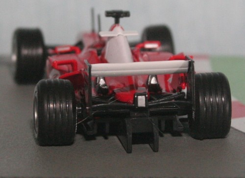 ALTAYA 1:43 SCALE 2004 FERRARI F2004 F1 GRAND PRIX CAR RUBENS BARRICHELLO BOXED - Picture 4 of 10