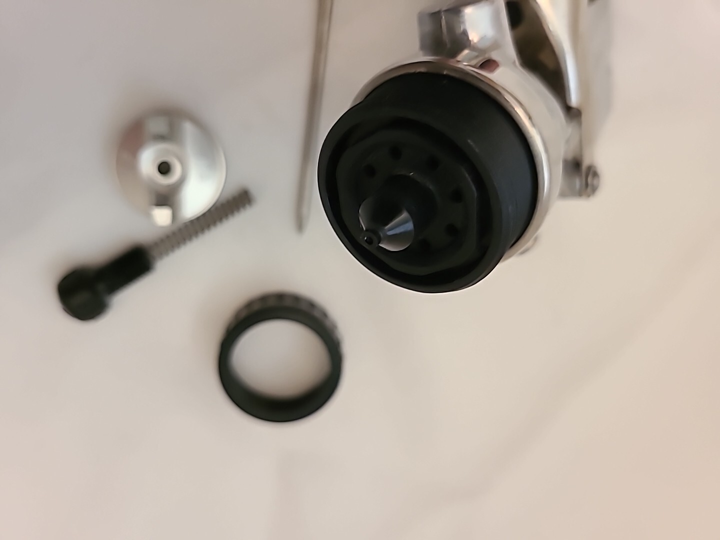 Craftsman By DeVilbiss FLG HVLP Gravity Paint Spray Gun w/No.3 Tip 1.5 Tip Used