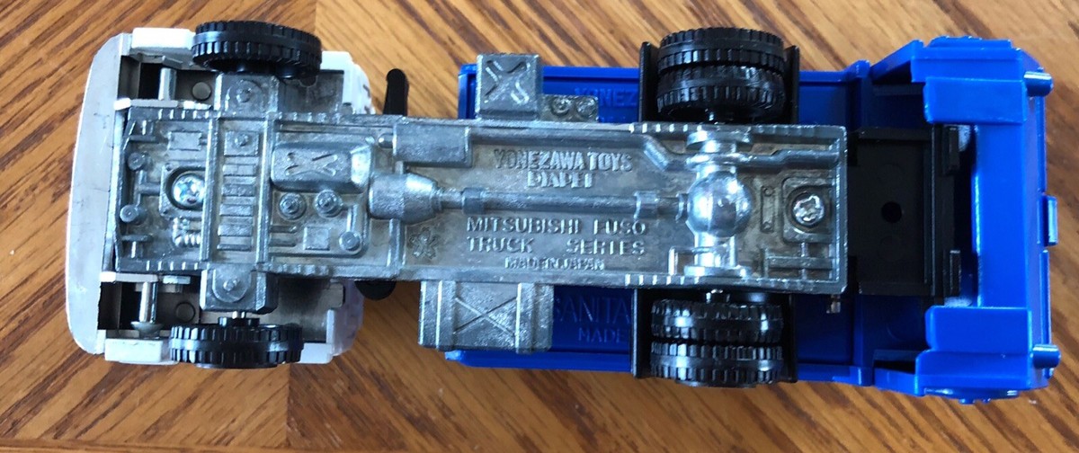 Yonezawa Toys (Diapet - Japan) 1/55th Isuzu Sanitary (Garbage