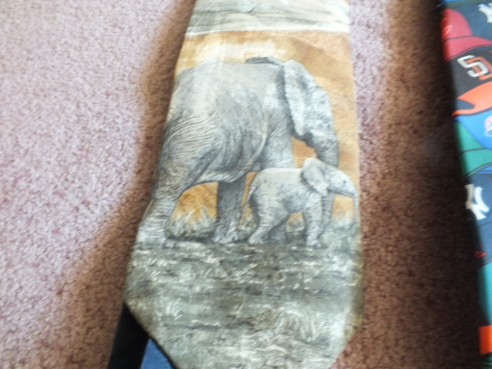Nice Set 2 Men's Ties ML Baseball + Endangered Species UNIQUE Silk
