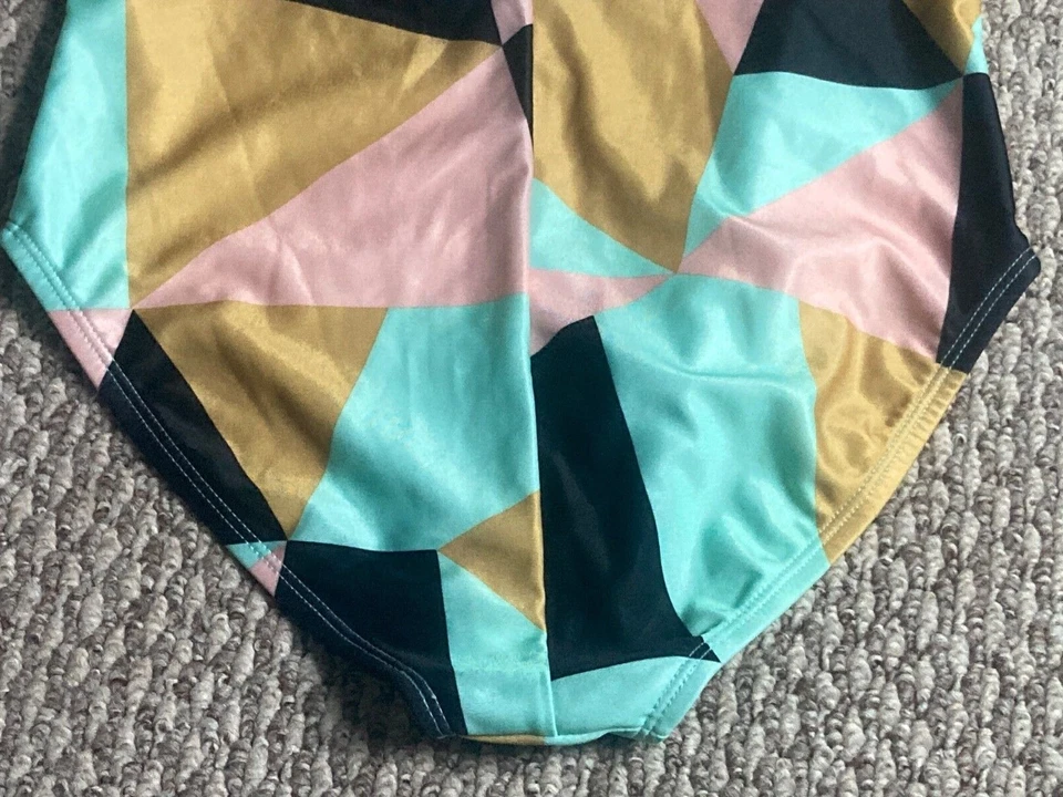 Traje de baño geométrico Crazy 8 Crazy8 de Gymboree Girls L 10 - 12 Foto 3 de 4