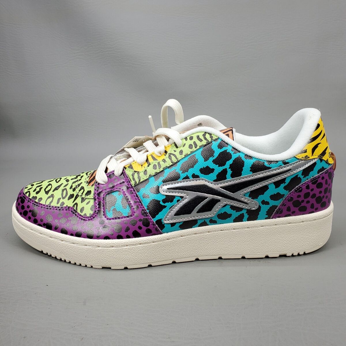 Reebok Flintstones x Jetsons Shoes Resonator Low Men's Size Reebok Flintstones x Jetsons Shoes Resonator Low Men's Size