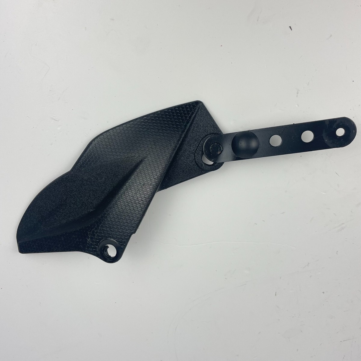 Aprilia RSV 1000 Mille 2006 Chain Guard Cover DIS106397 | eBay