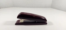VINTAGE MAROON SWINGLINE MODEL 646 DESK STAPLER MADE IN MEXICO