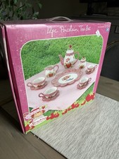 Vintage Strawberry Shortcake Tea Set Mint-2004 NIB