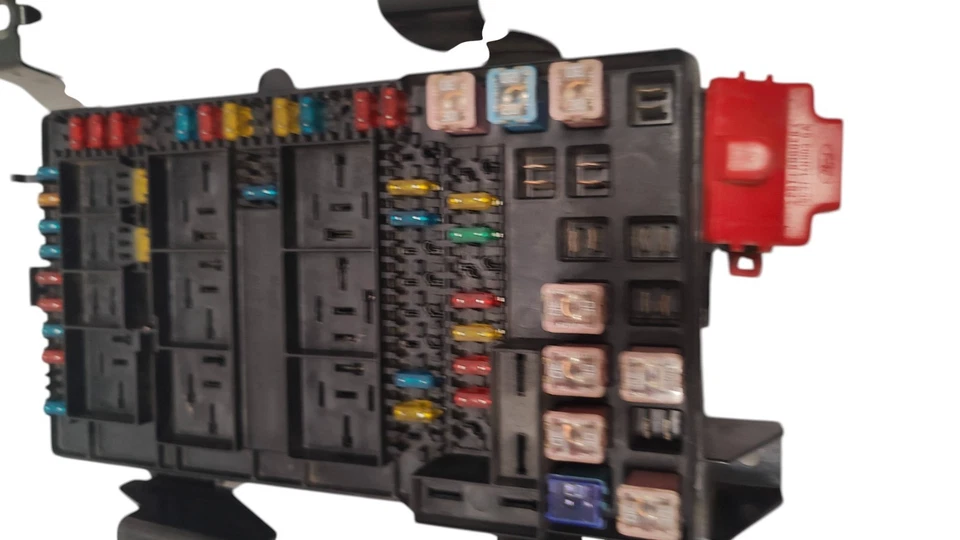 Ford F250 F350 Super Duty Excursion 2005 2006 caja de fusibles 6C3T-14A067-BB fabricante original Foto 2 de 4