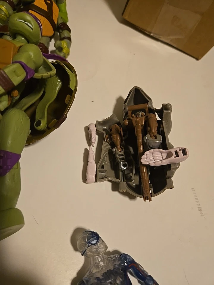 Lote de 22 figuras de acción juguete Foto 2 de 4