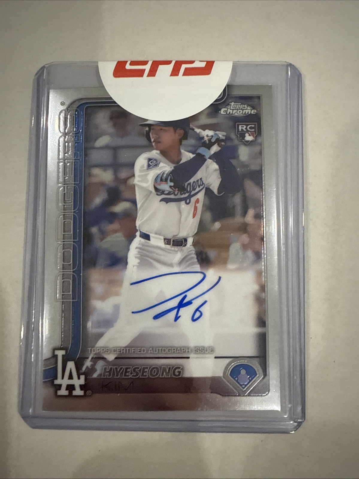 2025 Topps Chrome - Rookie Autographs Hyeseong Kim #RA-HYE (AU, RC)