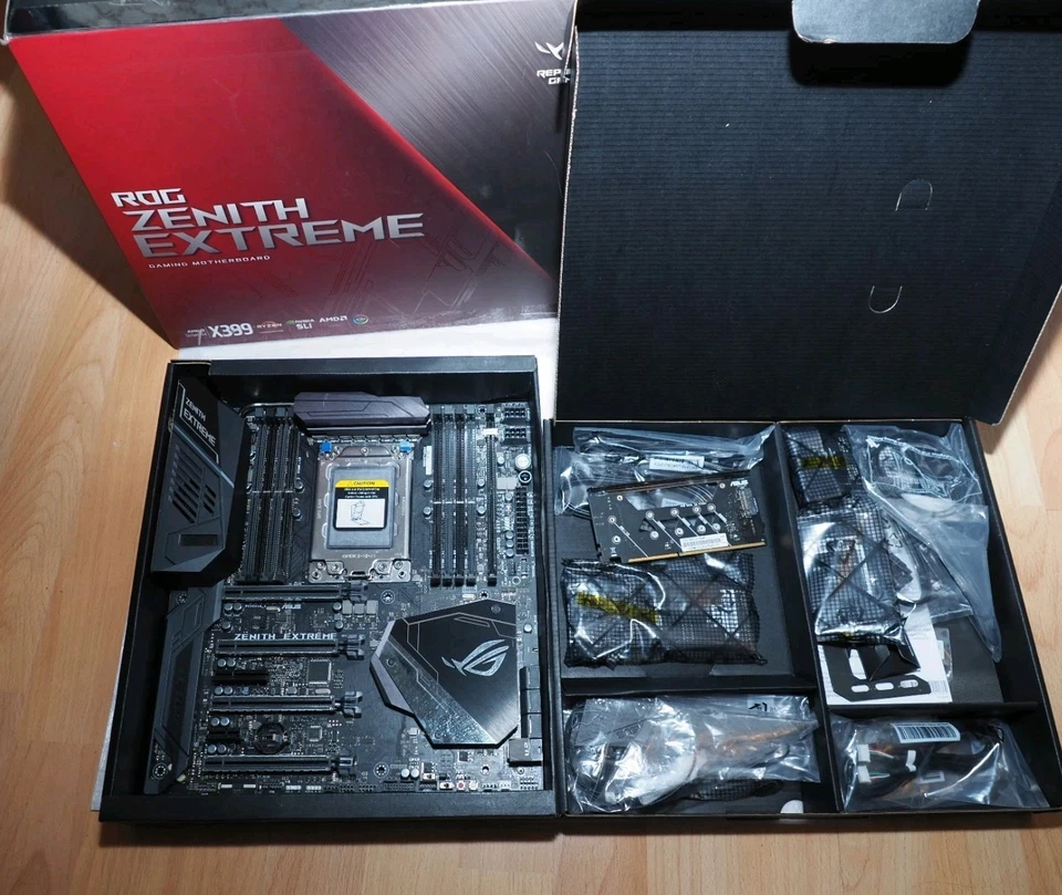 Asus ROG Zenith Extreme X399 Socket TR4 - Imagen 4 de 4