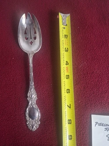Vintage Lucerne By Wallace SS No Monogram Pierced Serving Spoon 8  1/8"    '