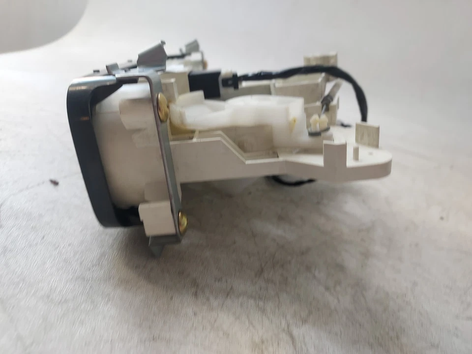 2000-04 Mitsubishi Montero Sport HVAC AC Climate Control Switches | MR460759 OEM - Image 4 of 4