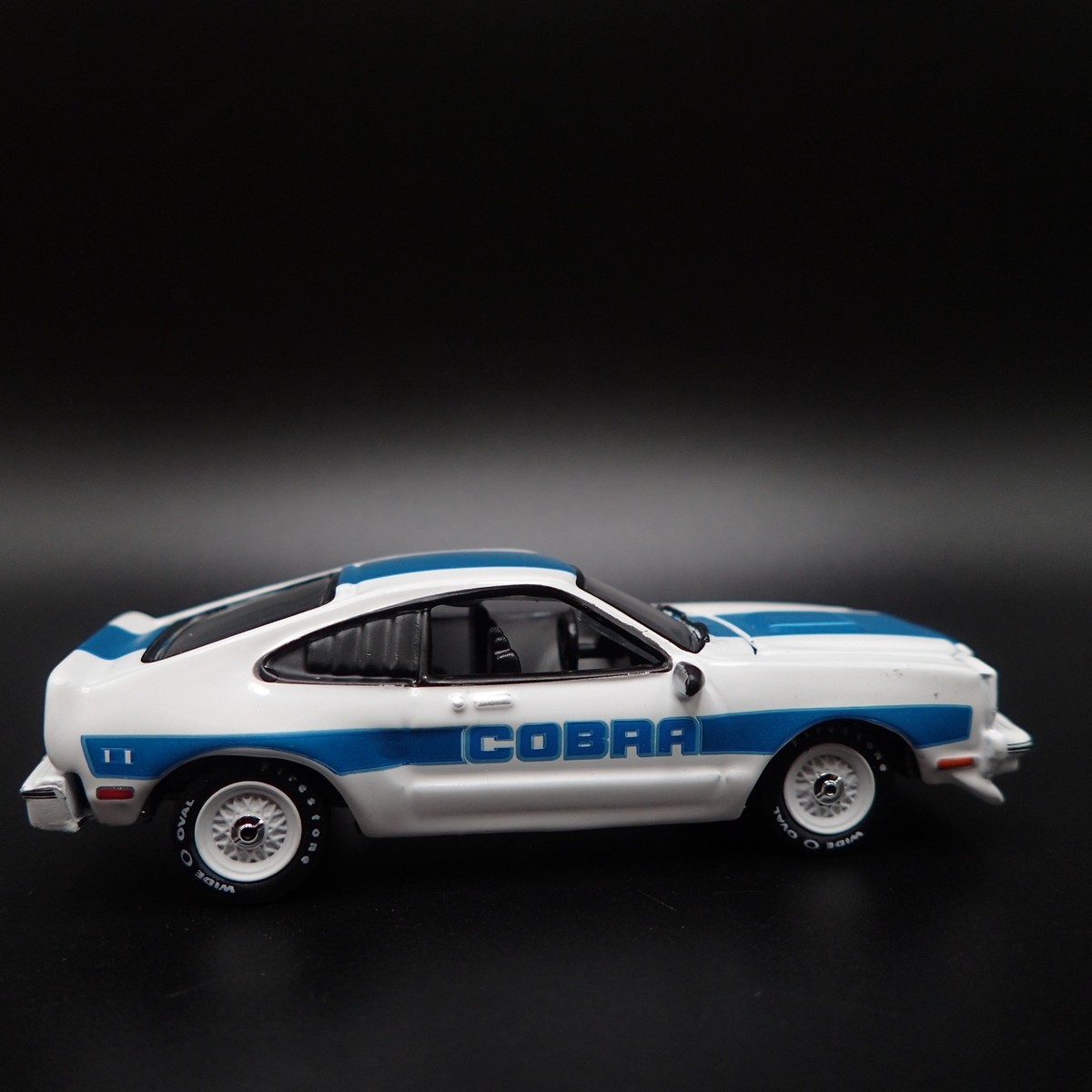 1978 78 FORD MUSTANG II COBRA ll WHITE 1:64 SCALE
