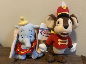 disney store peluche dumbo