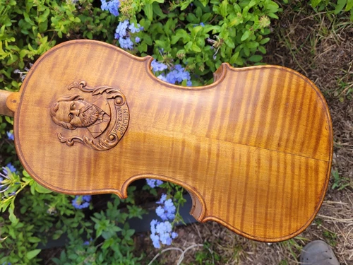 VERY RARE CARVED BACK  HEAD BUST 4/4 VIOLIN BY E.R. SCHMIDT  FOR PARTS OR REPAIR