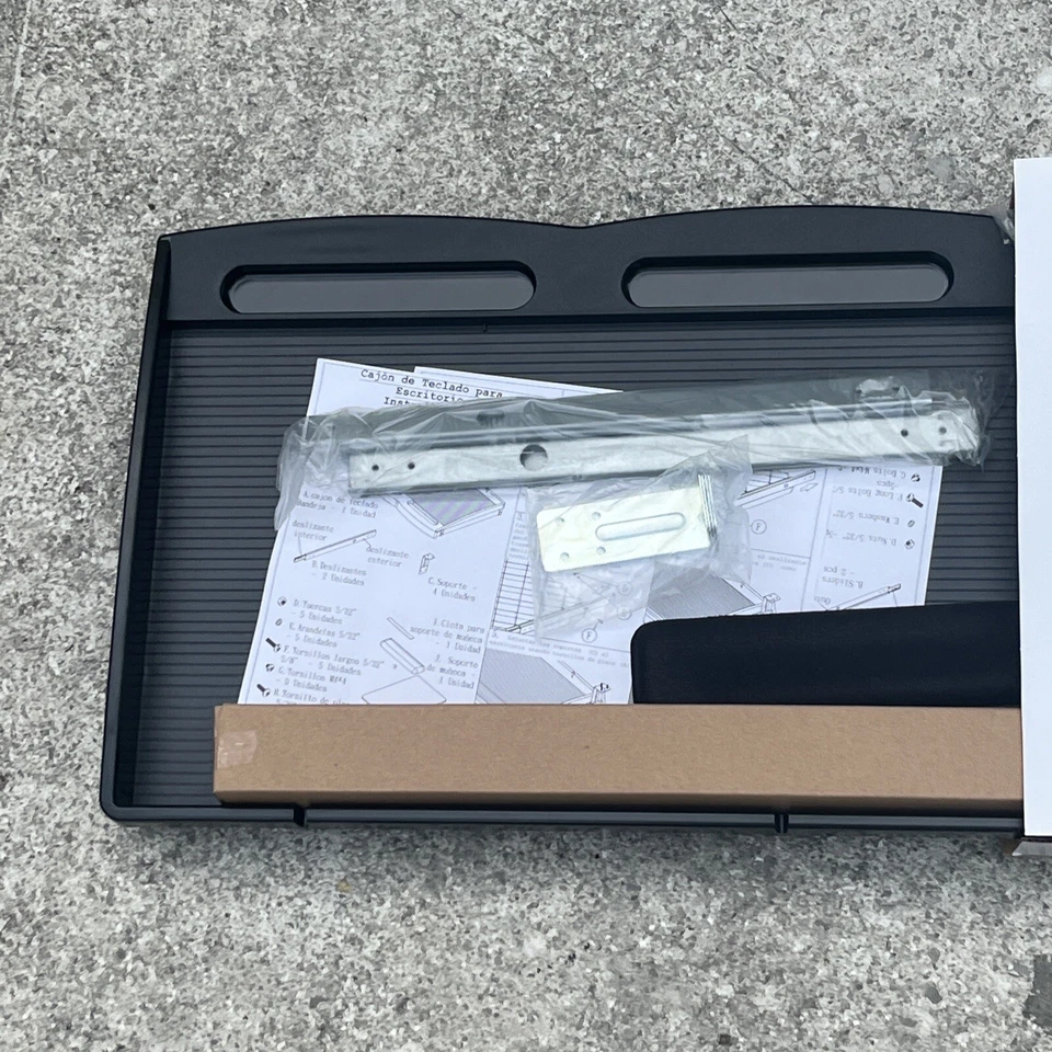 Bandeja de teclado deslizable montada en escritorio Office Depot nueva en caja nueva en caja Foto 4 de 4