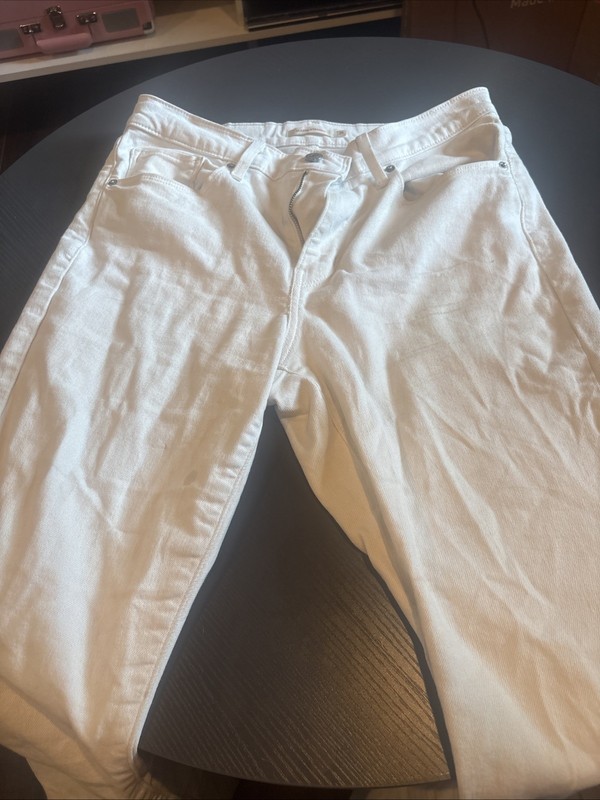 White Levi’s