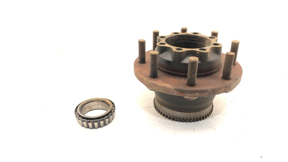 Buje trasero Ford F250 Super Duty 2011-2016 con rodamientos OEM BC3Z1109B Foto 2 de 4