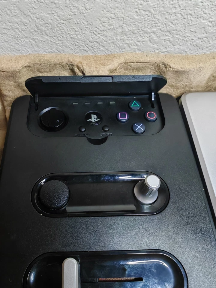 DJ Hero 2 PS3 Boxed With Dongle And Game Read Description - Image 4 of 4