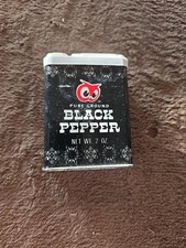 Vintage Red Owl Pure Ground Black Pepper 2oz Tin Full of Old Pepper Spices
