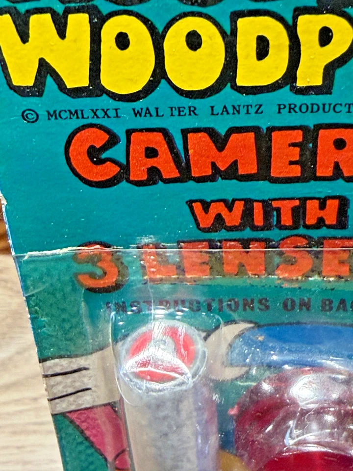 1971 WOODY WOODPECKER CAMERA WITH THREE LENSES MINT ON CARD TRUE VINTAGE - Image 2 of 3