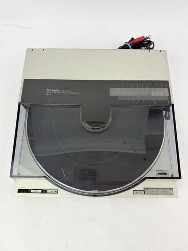 Technics SL - 7 Quartz Direct Drive Turntable - For Parts or Repair Turns On