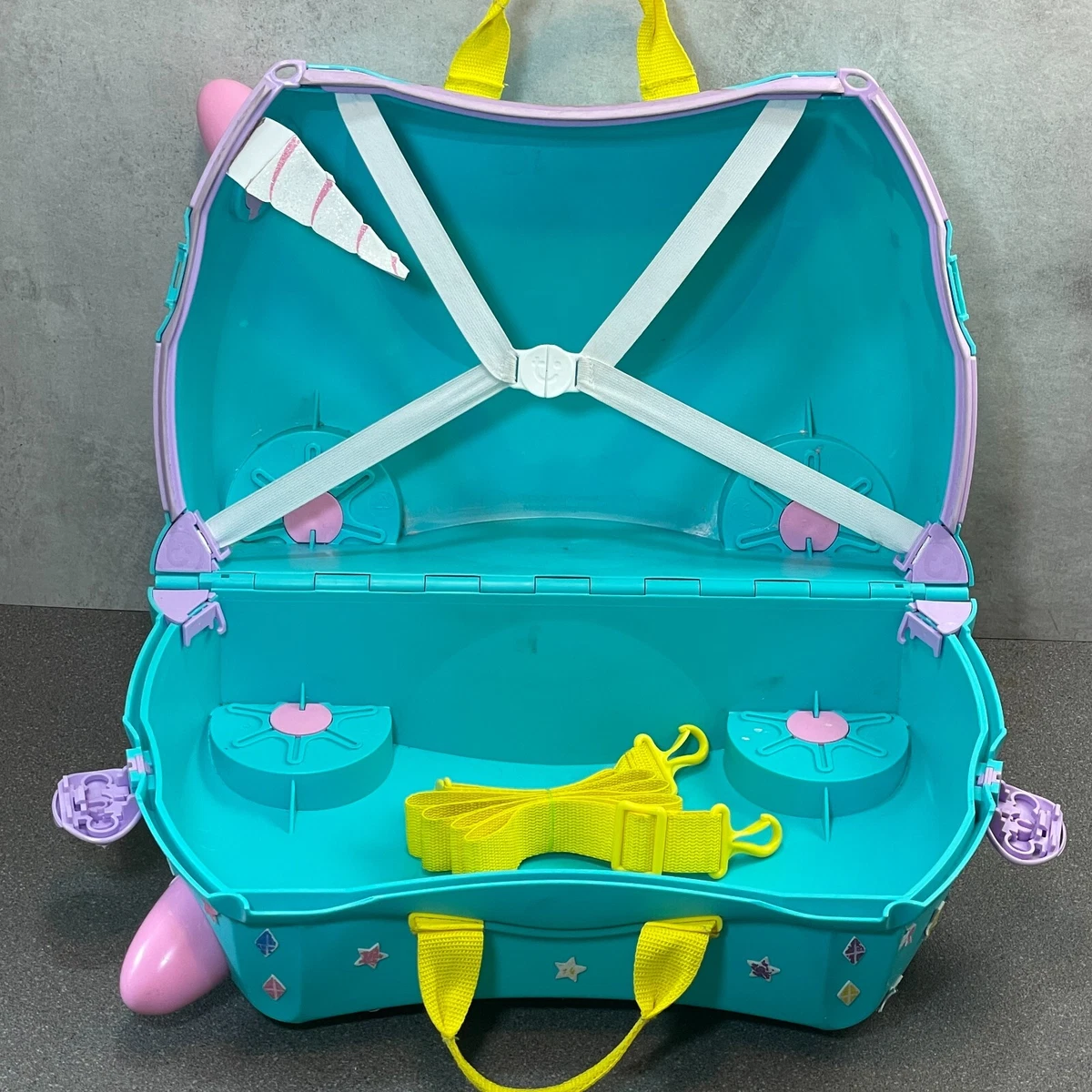 Disney princess trunki on sale