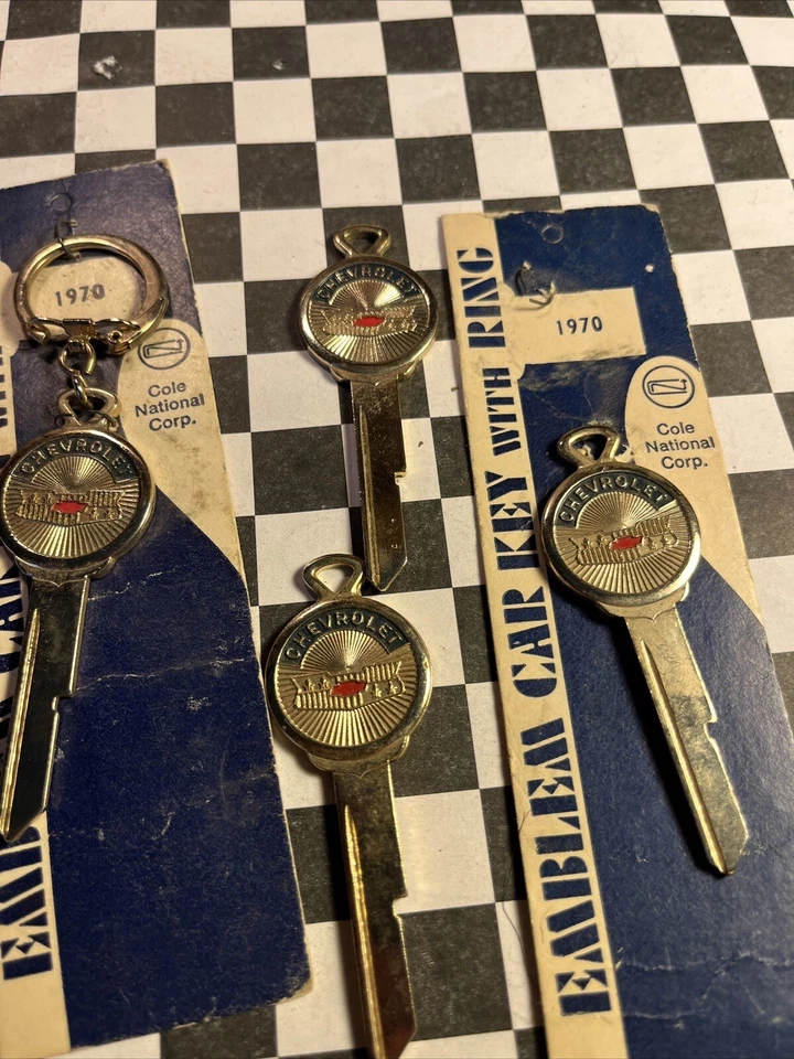 Chevy Gold Plated CREST KEY fits 1970 1974 1978 1982 Camaro Corvette Chevelle SS - Image 2 of 4