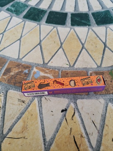 ColourPop Disney Hocus Pocus QT Mark Spider Shape Face Stamp - Picture 4 of 5