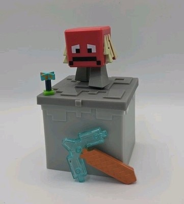 Treasure X Minecraft Overworld Mine & Craft Strider Mini Figure W/accessories 